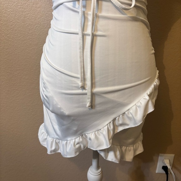 SHEIN White Mini Dress with Ruffle Hem Wraparound w/Ties Stretchy NWOT - Picture 4 of 16